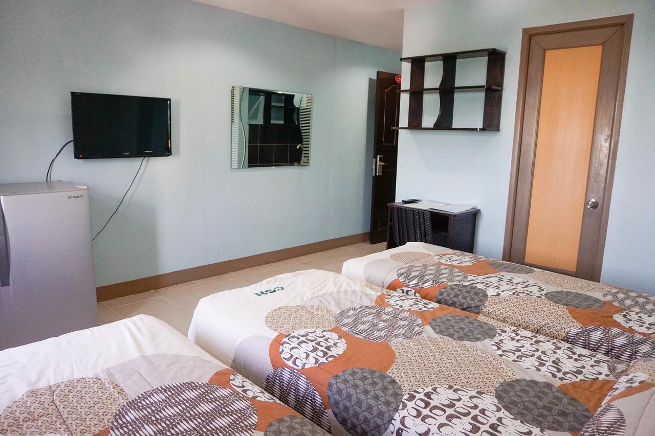 Crowne Garden Hotel Себу Экстерьер фото